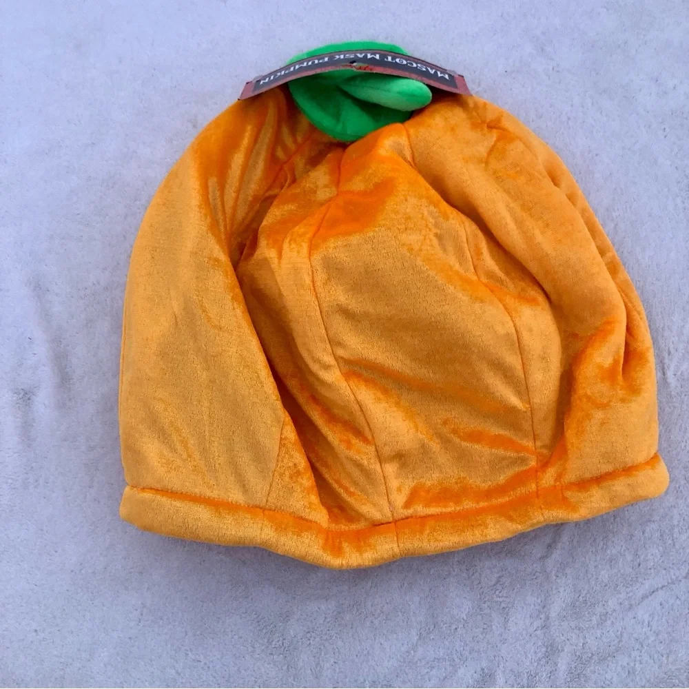 NWT Halloween Pumpkin mask Jack O’ Lantern Pullover Soft Halloween Costume
